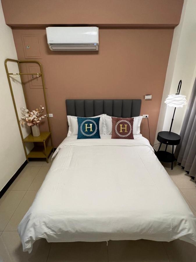 Haoyue Hotel Цзиньчэн Экстерьер фото